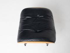 Charles Ray Eames Eames Lounge Chair Ottoman in Walnut by Herman Miller - 4541359