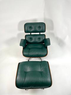 Charles Ray Eames Eames Lounge Chair and Ottoman in Hunter Green and Rosewood 2nd Generation - 3547133