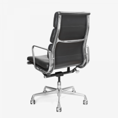 Charles Ray Eames Eames Soft Pad Executive Chairs in Gray Leather for Herman Miller - 2331264