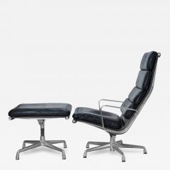 Charles Ray Eames Eames Soft Pad Lounge Chair in Leather by Charles Ray Eames for Herman Miller - 2099613