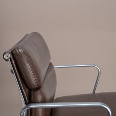 Charles Ray Eames Eames Soft Pad Management Chair by Herman Miller in Chocolate Brown Leather - 4660281