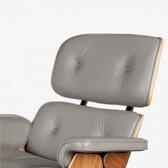 Charles Ray Eames Eames Tall Lounge Chair Ottoman in Smoke Leather Walnut by Herman Miller - 4220058