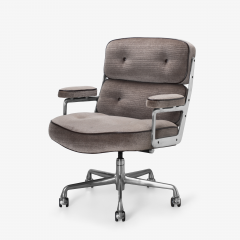 Charles Ray Eames Eames Time Life Executive Chair in Mohair Leather for Herman Miller - 2845564