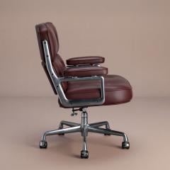 Charles Ray Eames Eames Time Life Executive Chair in Original Bordeaux Leather by Herman Miller - 4730279