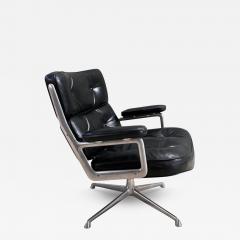 Charles Ray Eames Eames Time Life Lobby Chair ES105 by Charles Ray Eames - 3869385