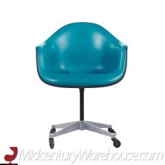 Charles Ray Eames Eames for Herman Miller Mid Century Padded Fiberglass Teal Swivel Office Chair - 3684176