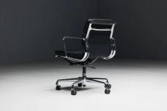 Charles Ray Eames Office Chair EA217 by Charles and Ray Eames for Vitra United States 1960s - 3548515