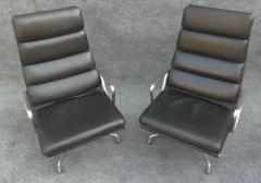 Charles Ray Eames Pair of Charles Ray Eames Herman Miller Black Leather Soft Pad Lounge Chairs - 3219249