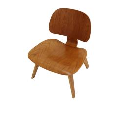 Charles Ray Eames Pair of LCW Chairs by Charles and Ray Eames for Evans 1940s - 4161184