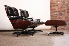 Charles Ray Eames Pair of Vintage Rosewood Eames 670 Lounge Chairs with Ottoman - 421549