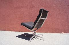 Charles Ray Eames Soft Pad Armless Executive Chair by Charles and Ray Eames for Herman Miller - 618825