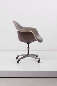 Charles Ray Eames Swivel Chair with Casters by Ray Charles Eames for Herman Miller US 1960s - 1257668