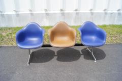 Charles Ray Eames Tandem Three Shell Seating by Charles and Ray Eames for Herman Miller - 106977