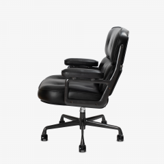 Charles Ray Eames Time Life Executive Chair in Leather by Charles Ray Eames for Herman Miller - 2187699