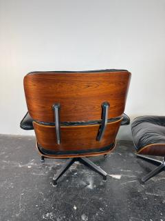 Charles Ray Eames Vintage 1st Generation Eames Lounge Chair Ottoman in Brazilian Rosewood - 4117066