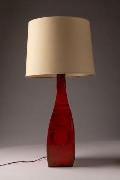 Charles Sucsan Asymmetrical Studio Ceramic Table Lamp in Vibrant Red Glaze 1960s - 4114803