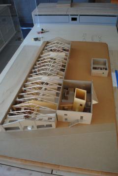 Charles and Rae Eames Studio Architects Model - 1054018