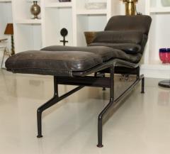 Charles and Ray Eames Charles and Ray Eames Billy Wilder Chaise - 1088280