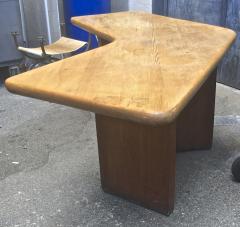 Charlotte Perriand Charlotte Perriand brutalist pine forme libre desk in vintage condition - 2408403