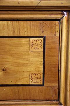 Cherry Wood Writing Desk with Kneehole Late 18th Century Austria circa 1790 - 3399175