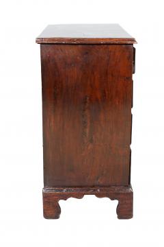 Chest of Drawers - 4555067