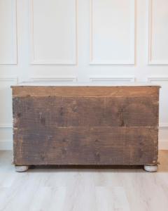 Chest of Drawers Painted antique Louis XV chest of drawers circa 1760 - 4615098