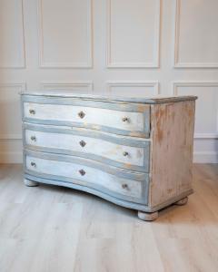 Chest of Drawers Painted antique Louis XV chest of drawers circa 1760 - 4615123