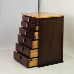 Chic Art Deco Column of Drawers in the Style of Gilbert Rohde - 4358692