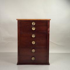 Chic Art Deco Column of Drawers in the Style of Gilbert Rohde - 4358694