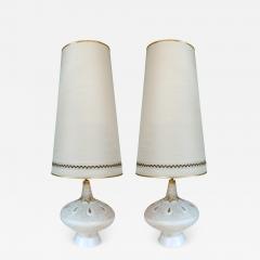 Chic Pair of American 1960s Ivory and Brown Lava Glaze Chalkware Lamps - 1617921
