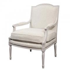 Chic Pair of Painted Louis VI Style Fauteuil - 3233941