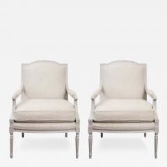Chic Pair of Painted Louis VI Style Fauteuil - 3241560