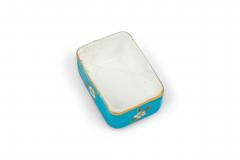 Chinese Blue Floral Cubical Urn - 4671916