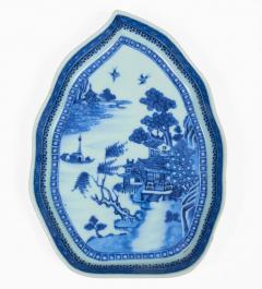 Chinese Export Blue and White Leaf Shaped Dish - 4645502