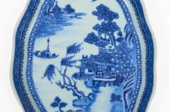 Chinese Export Blue and White Leaf Shaped Dish - 4645504