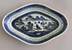 Chinese Export Blue and White Lobed Dish - 3577305