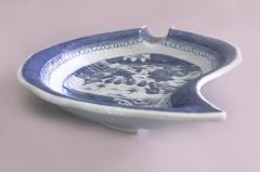 Chinese Export Canton Blue and White Leaf Dish - 778241