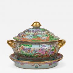 Chinese Export Covered Tureen and Stand Qianlong Style - 4558862