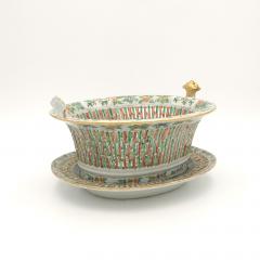 Chinese Export Famille Rose Chestnut Basket on Stand circa 1880 - 4142752