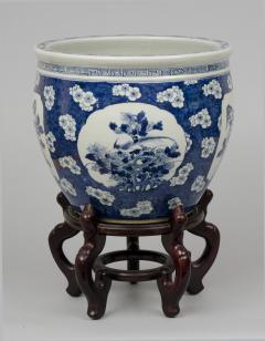 Chinese Export Jardiniere or Fish Bowl on Stand - 144828