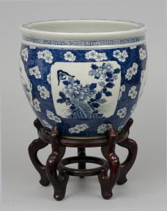 Chinese Export Jardiniere or Fish Bowl on Stand - 144830