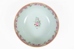Chinese Export Qianlong Famille Rose Porcelain Small Bowl - 4686365