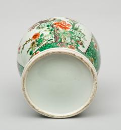 Chinese Famille Vert Covered Vase - 146081