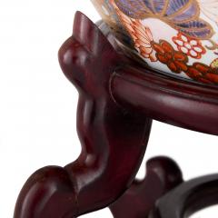 Chinese Imari porcelain planter on a wooden stand - 4448560