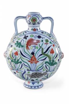 Chinese Koi Fish and Seaweed Porcelain Moon Flask Vase - 4652051