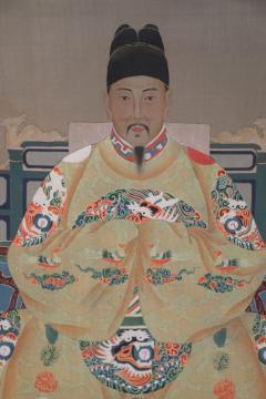Chinese Ming Dynasty Style Paper and Silk King Portrait Hanging Scrolls - 4409020