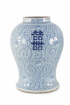 Chinese Off White and Light Blue Vine Motif Porcelain Urn Vase - 4198401