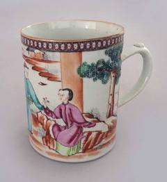 Chinese Qianlong 18th Century Famille Rose Mug - 865811