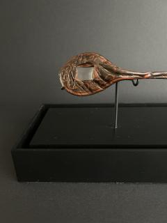 Chinese School A RARE CRYSTAL INLAID RED AND BLACK LACQUERED RITUAL SPOON BI  - 4104997