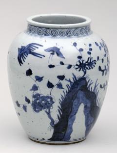 Chinese Shunzhi Blue and White Vase 1644 1661 - 124848